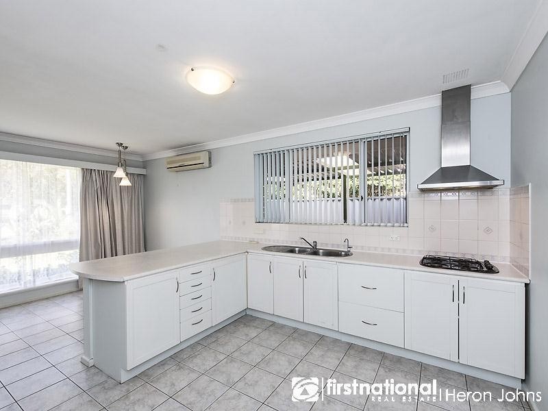 31 Bartling Crescent, Bateman WA 6150