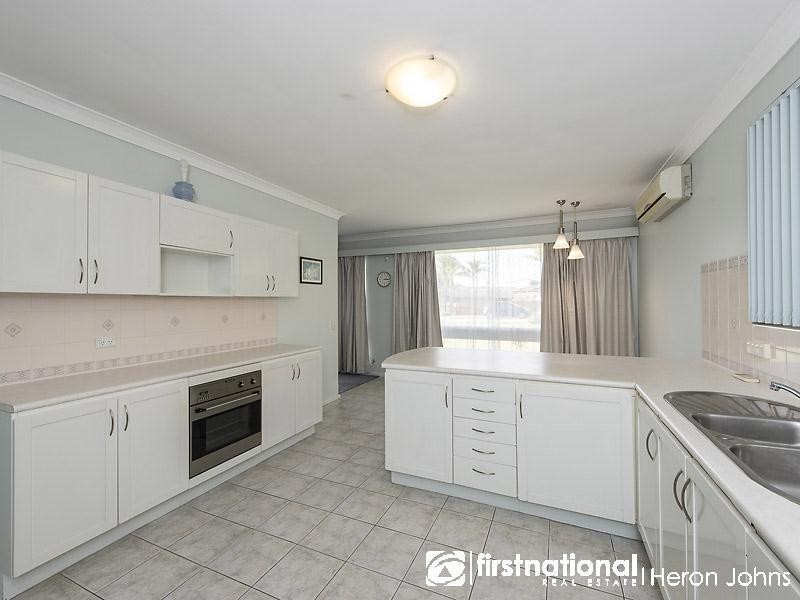 31 Bartling Crescent, Bateman WA 6150