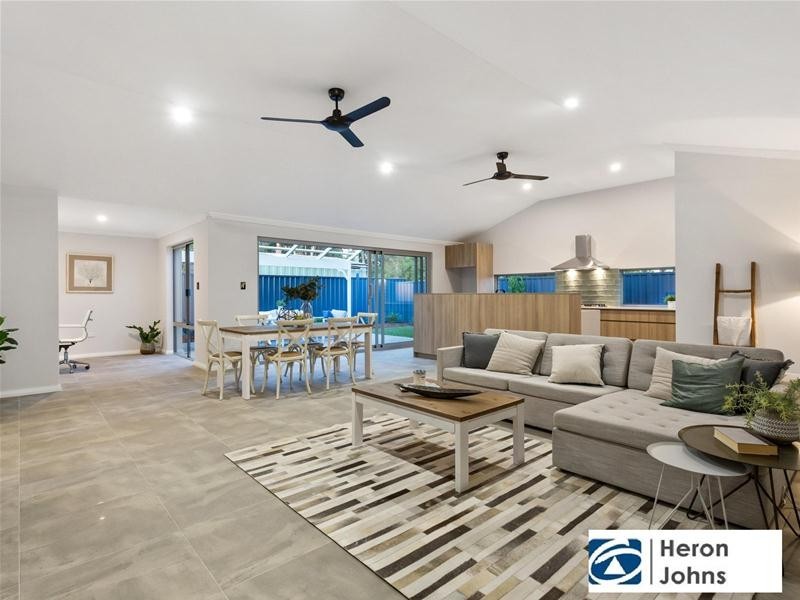 4 Lefroy Road, Bull Creek WA 6149