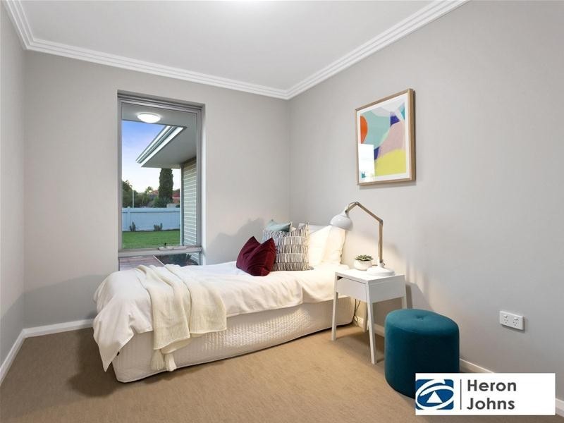 4 Lefroy Road, Bull Creek WA 6149