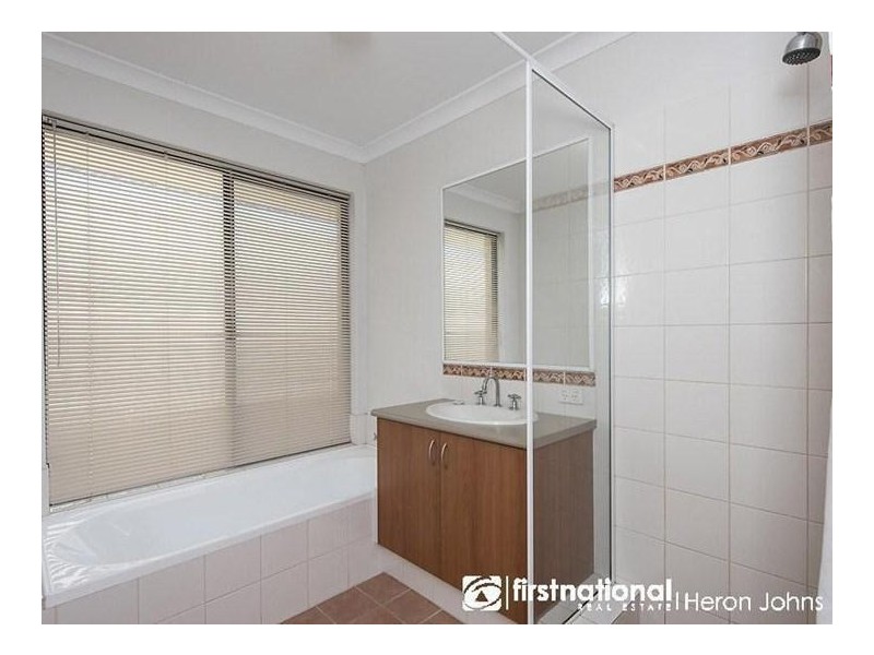 4 Colgrave Mews, South Lake WA 6164