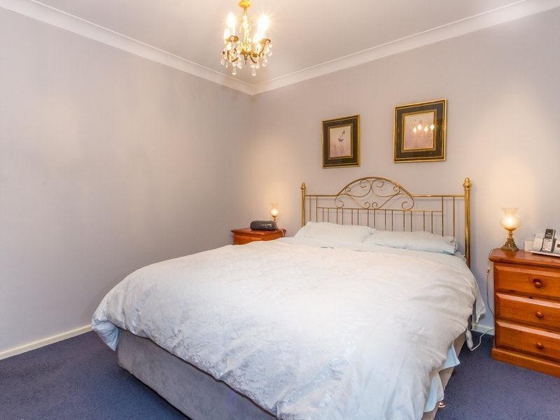 1A Hogarth Way, Bateman WA 6150