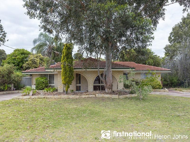 4 Lefroy Road, Bull Creek WA 6149