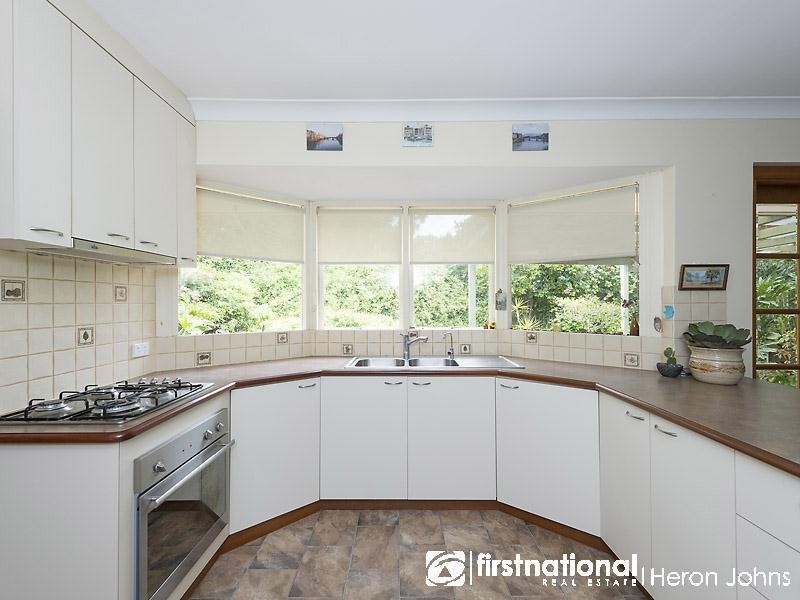 4 Lefroy Road, Bull Creek WA 6149