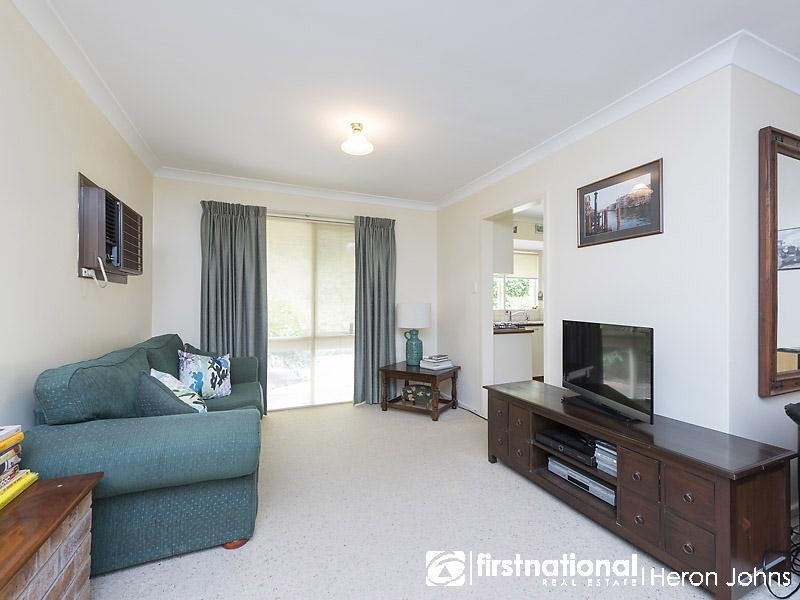 4 Lefroy Road, Bull Creek WA 6149