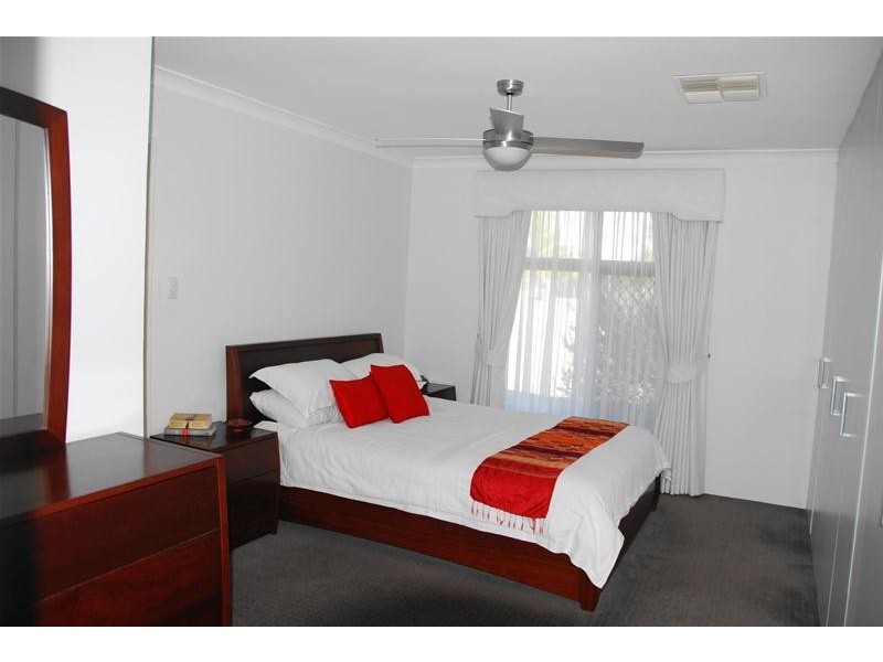 7 Downer Way, Bull Creek WA 6149