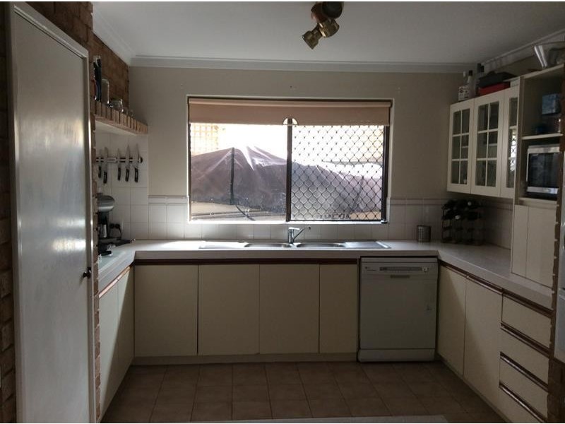 8 Poole Place, Bateman WA 6150