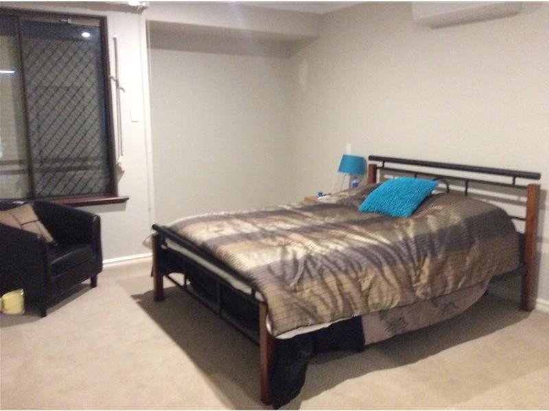 8 Poole Place, Bateman WA 6150