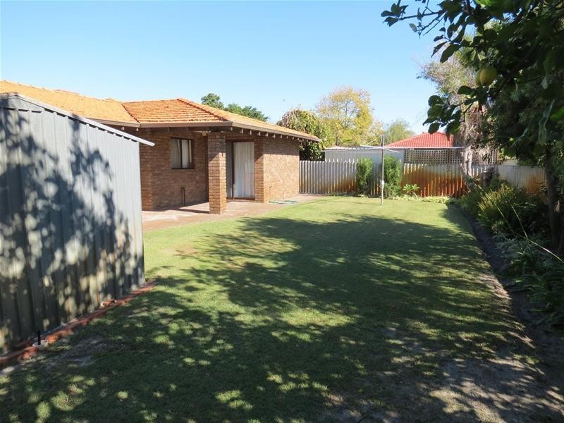 5 Cotton Crescent, Bull Creek WA 6149