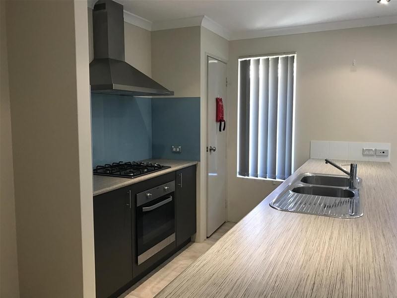 300 Wright Road, Harrisdale WA 6112