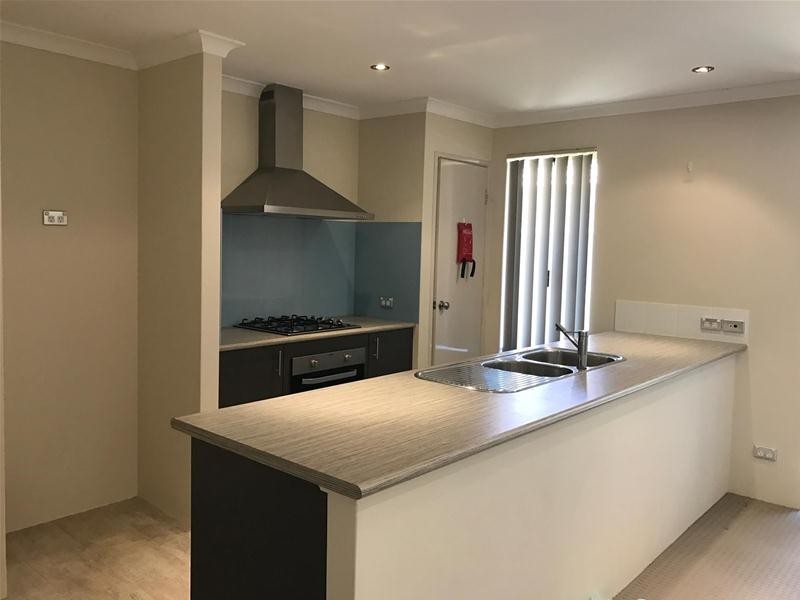 300 Wright Road, Harrisdale WA 6112