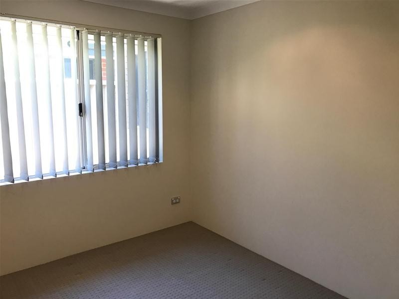 300 Wright Road, Harrisdale WA 6112