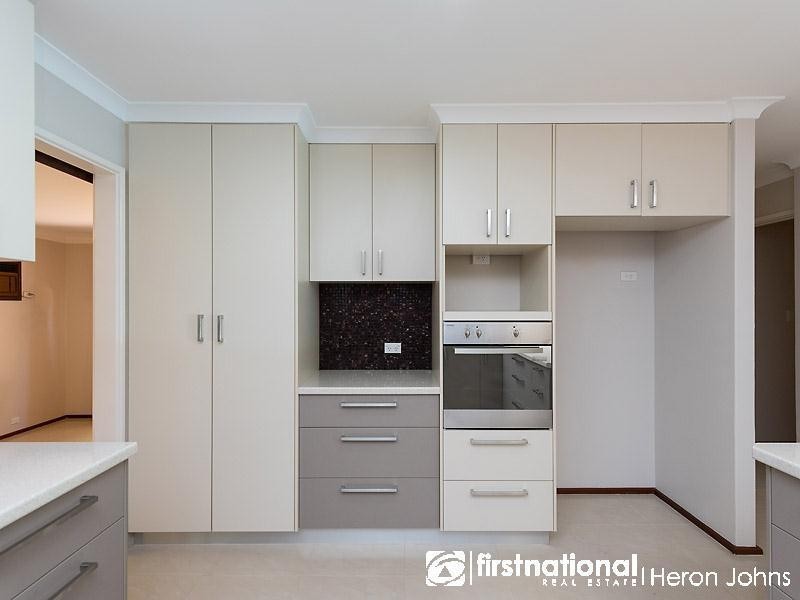 6 Mottee Road, Bateman WA 6150