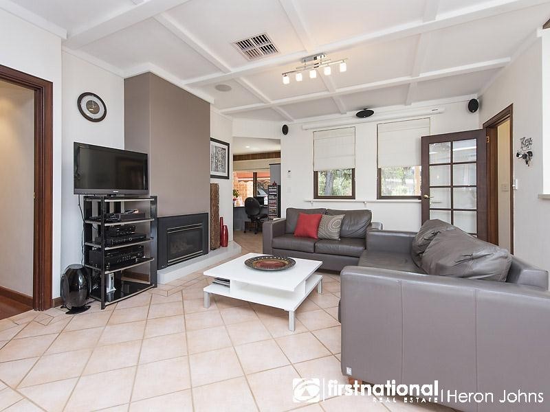 9 Durack Close, Bateman WA 6150