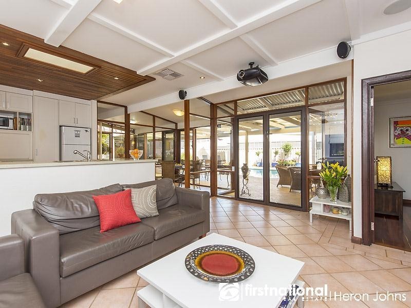 9 Durack Close, Bateman WA 6150