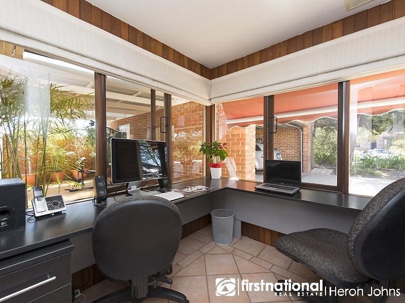 9 Durack Close, Bateman WA 6150