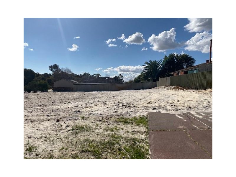 1 Duncton Court, Leeming WA 6149