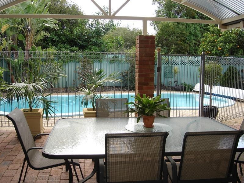 15 Weeks Way, Bull Creek WA 6149