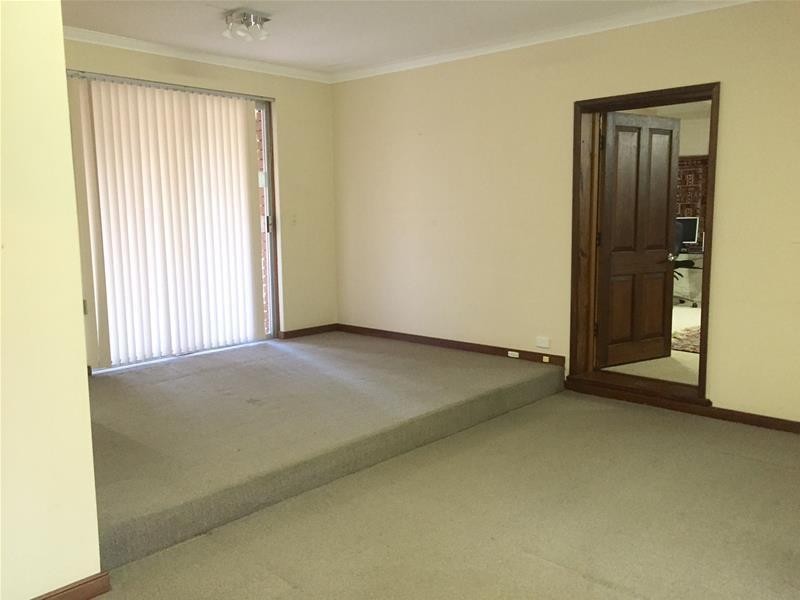 16 Francisco Crescent, Bull Creek WA 6149