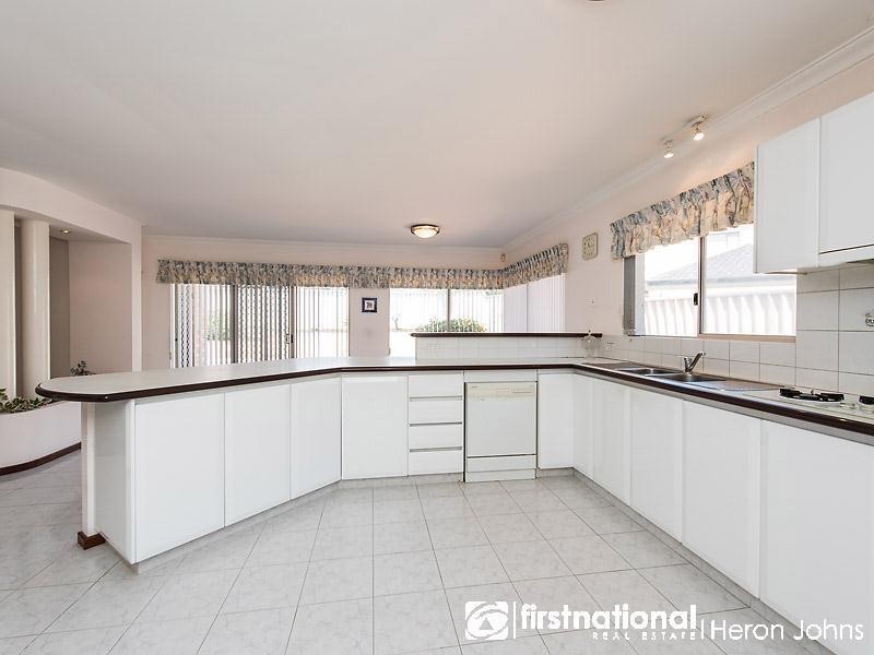 3 Carpenter Rise, Bull Creek WA 6149