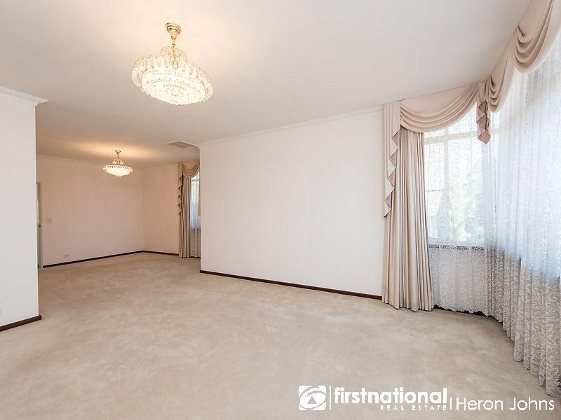 3 Carpenter Rise, Bull Creek WA 6149