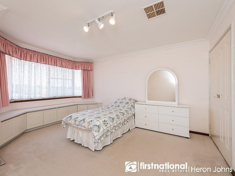 3 Carpenter Rise, Bull Creek WA 6149