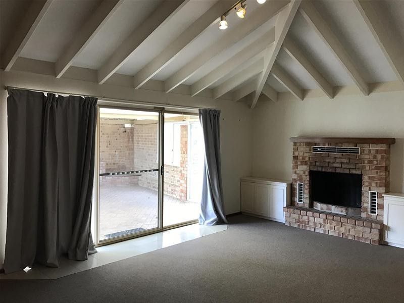 3 Stainton Place, Leeming WA 6149