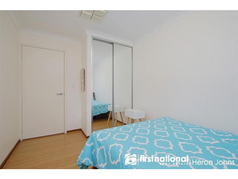 31 Harrington Crescent, Leeming WA 6149