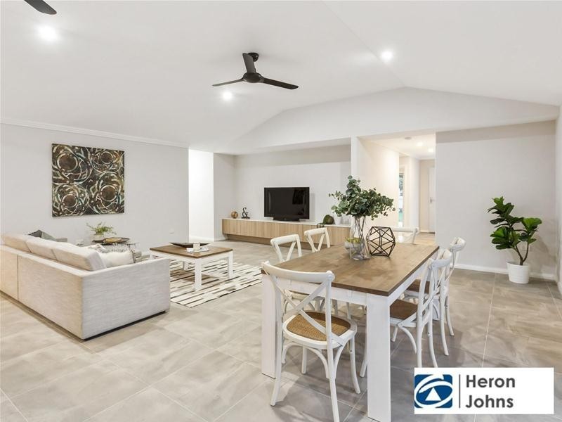 4 Lefroy Road, Bull Creek WA 6149