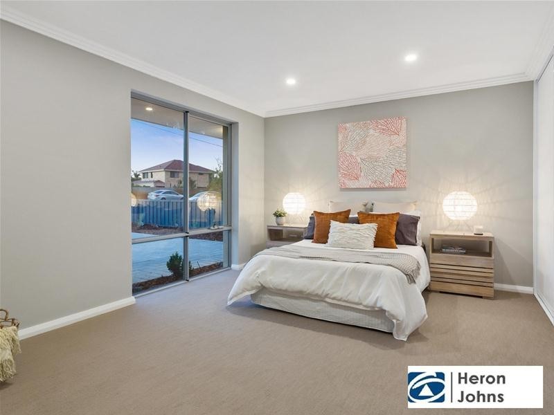 4 Lefroy Road, Bull Creek WA 6149