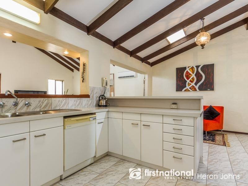 25 Hartung Way, Bull Creek WA 6149