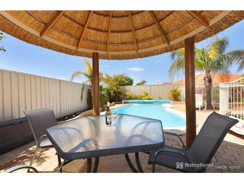 30 Heatherlea Parkway, Leeming WA 6149