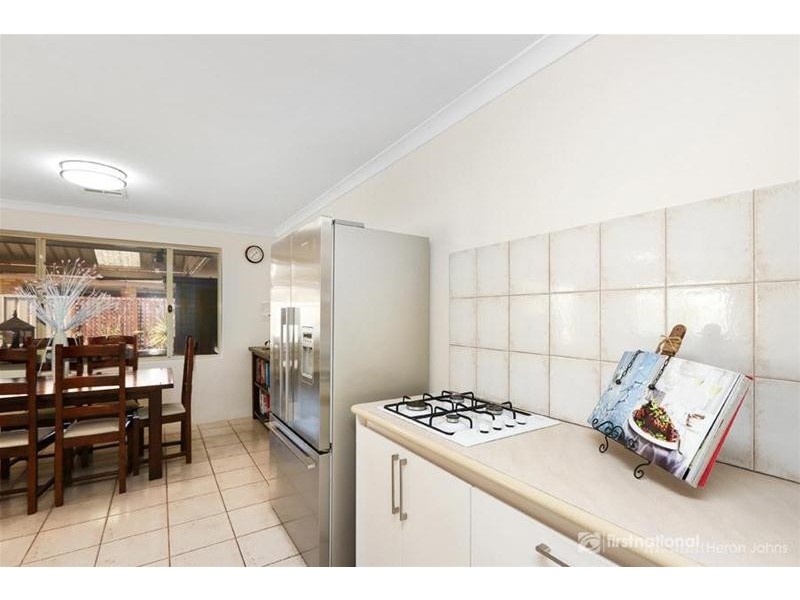 30 Heatherlea Parkway, Leeming WA 6149