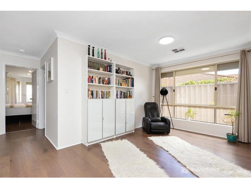 30 Heatherlea Parkway, Leeming WA 6149