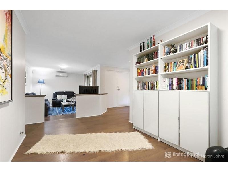 30 Heatherlea Parkway, Leeming WA 6149