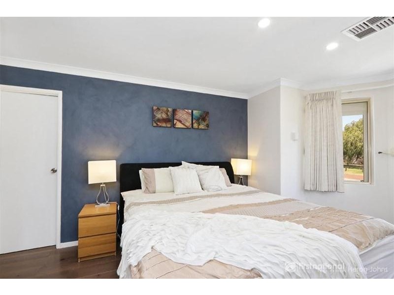 30 Heatherlea Parkway, Leeming WA 6149