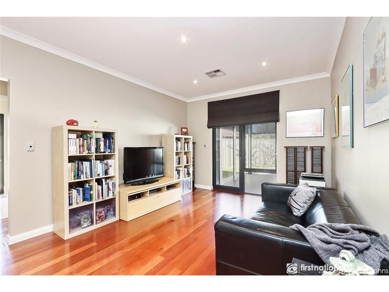 4 Bowler Place, Bull Creek WA 6149