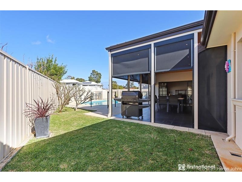 4 Bowler Place, Bull Creek WA 6149