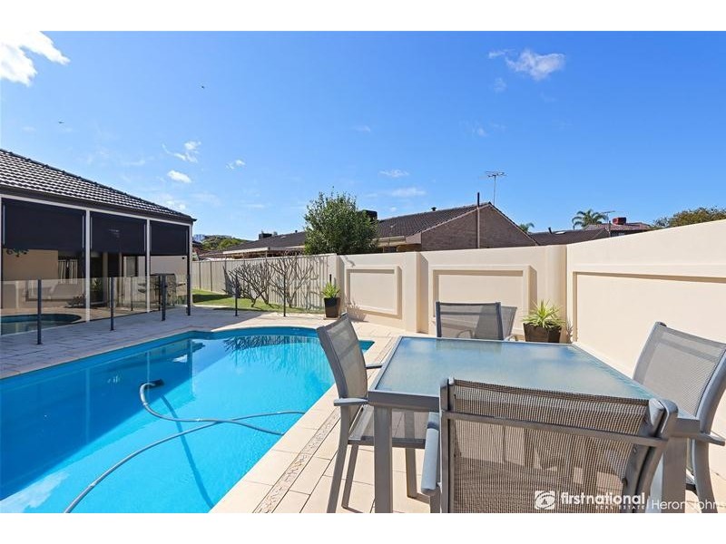 4 Bowler Place, Bull Creek WA 6149