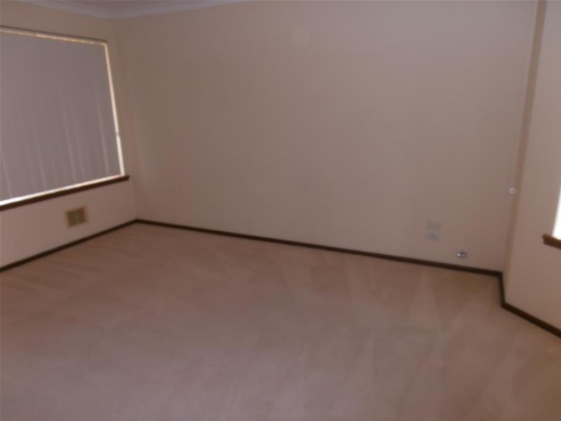 27A Hawkesbury Drive, Willetton WA 6155