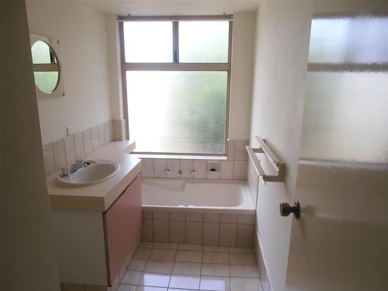 27A Hawkesbury Drive, Willetton WA 6155