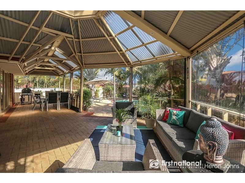 17 Wildwood Heights, Leeming WA 6149