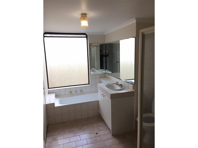 57 Fifth Avenue, Rossmoyne WA 6148