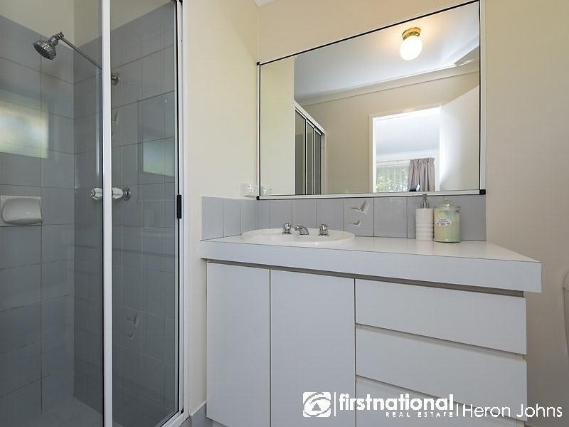 10 Sentinel Gardens, Leeming WA 6149