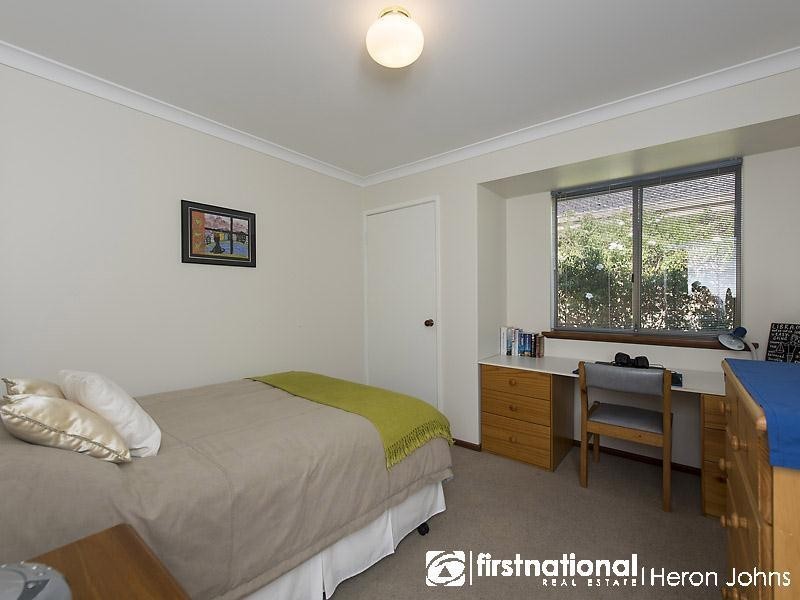 10 Sentinel Gardens, Leeming WA 6149