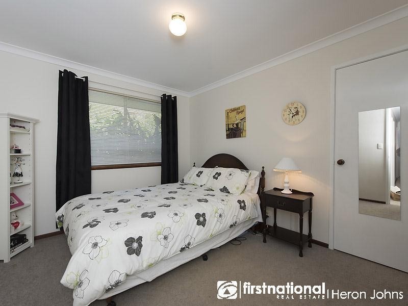 10 Sentinel Gardens, Leeming WA 6149