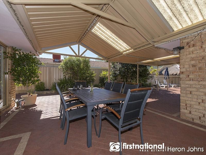 10 Sentinel Gardens, Leeming WA 6149