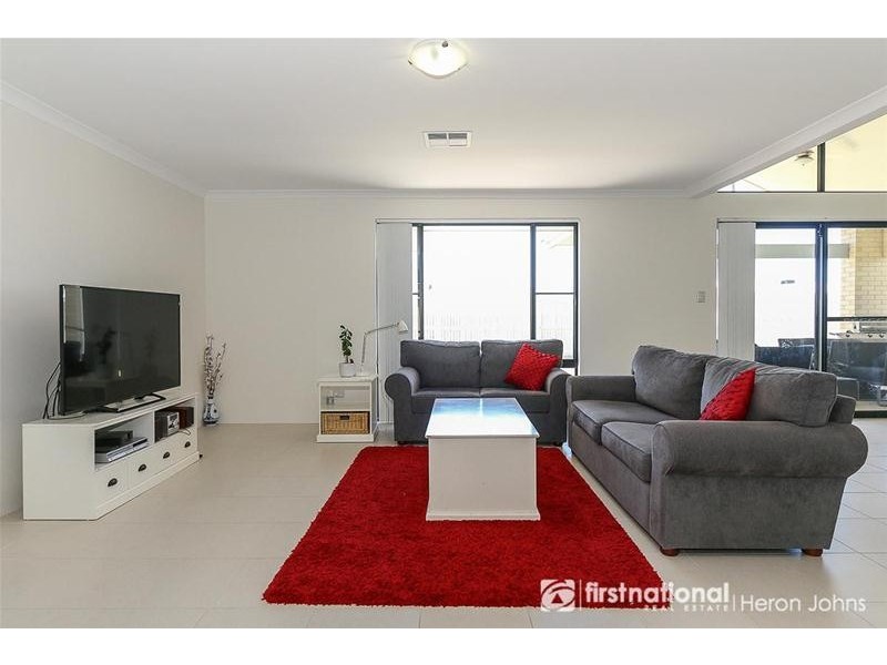 1 Sanctity Link, Aubin Grove WA 6164