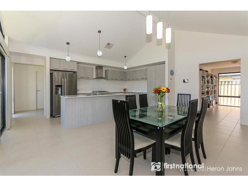 1 Sanctity Link, Aubin Grove WA 6164