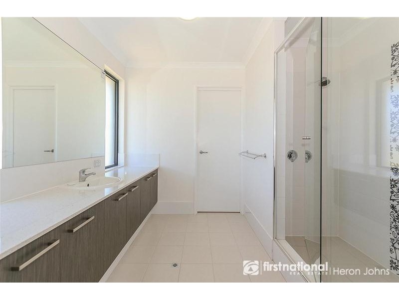 1 Sanctity Link, Aubin Grove WA 6164